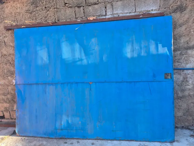 Porão e janelas pia