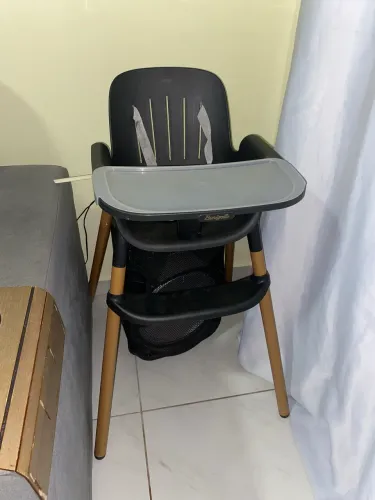 Cadeira de alimentação 