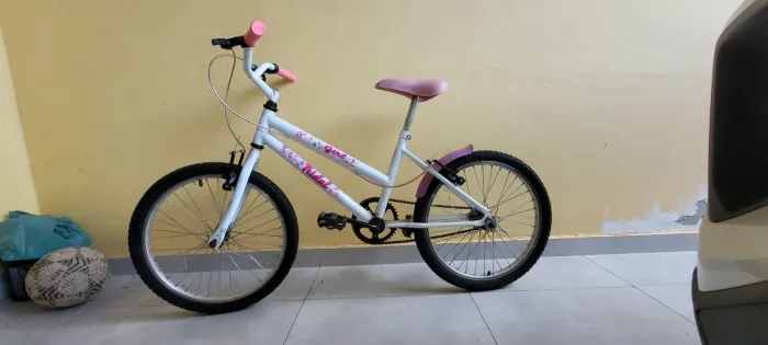 BICICLETA INFANTIL FEMININA
