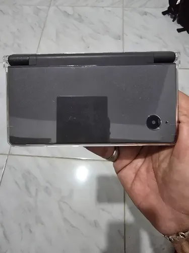 Vendo Nintendo DSi