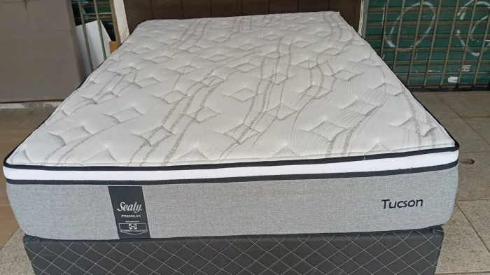Cama box casal Castor ?
