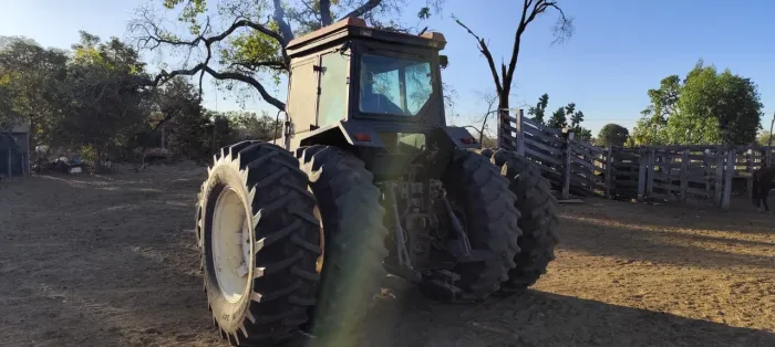 Trator Valmet 1780