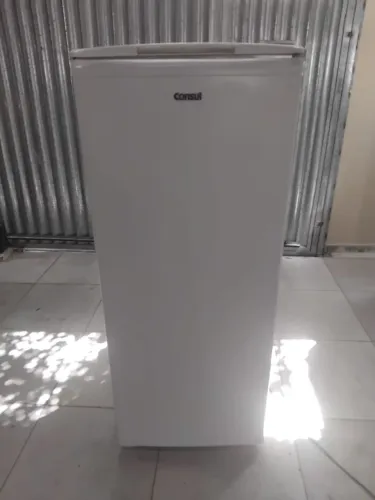 Vende-se geladeira 