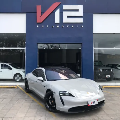 Porsche Taycan 4S (elétrico) 2021
