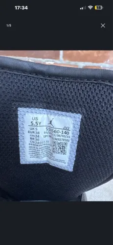 Tênis Nike air Jordan 1 low tamanho 36, nas cores preto ,azul e branco