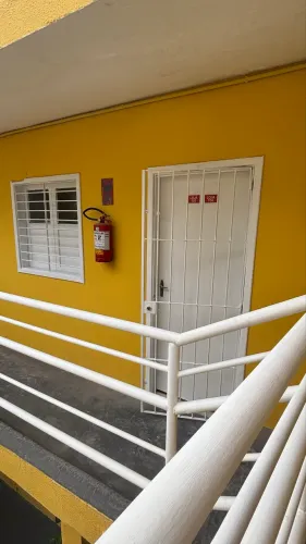 SALAS PARA LOCAÇÃO NO MELHOR TRECHO DA AVENIDA CONSELHEIRO AGUIAR .