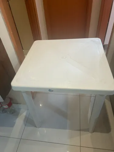 Mesa desmontável