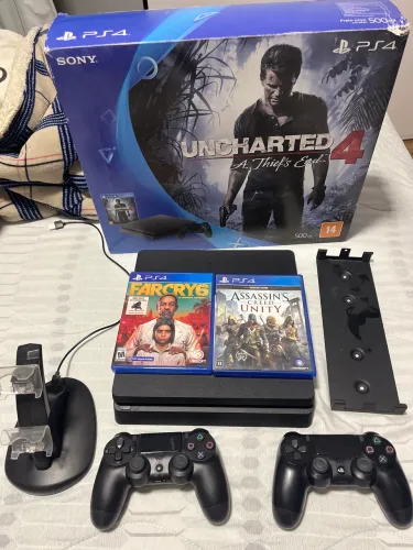 Ps4 slim 500 GB + suporte+ jogos