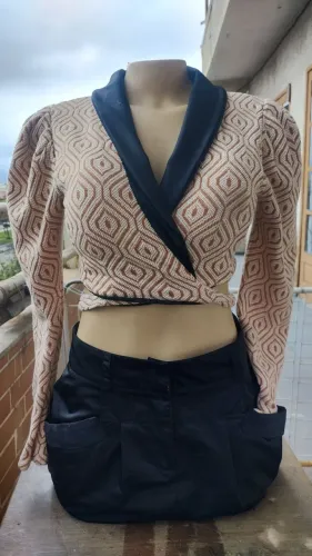 Cropped princesa diva