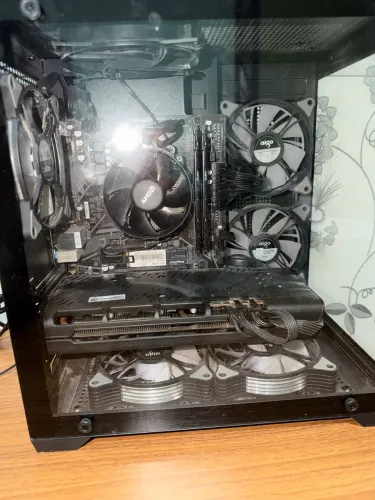 PC Gamer Ryzen 5 5600G + RX 5700 8GB + Monitor Samsung 27? 100Hz