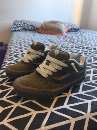 Vans Knu Skool