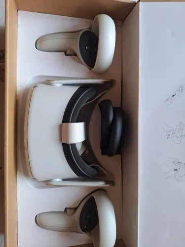 Oculus Meta Quest 2