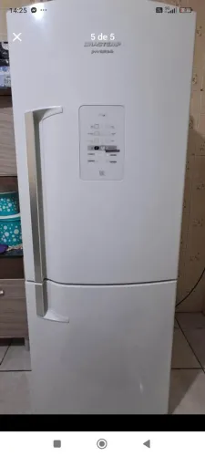 Geladeira Brastemp Inverse Frost Free duplex completa painel digital Blue touch!