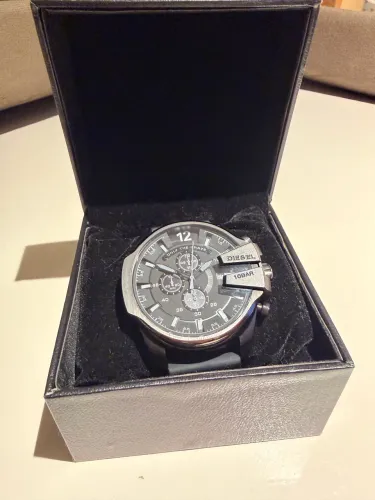 Relógio Diesel - DZ 4378 - novo na caixa