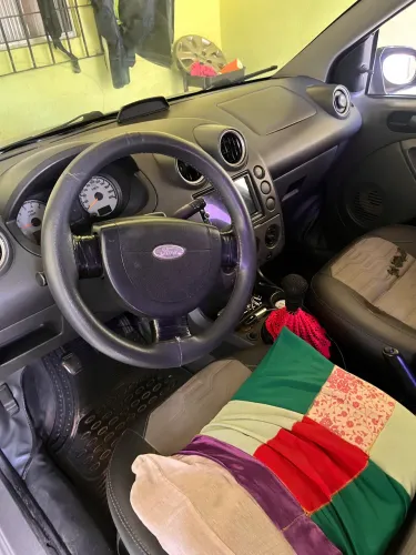 Ford Fiesta Street/ Action 1.0 8V 5P 2003