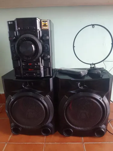 Aparelho de som 620Rms via bluetooth