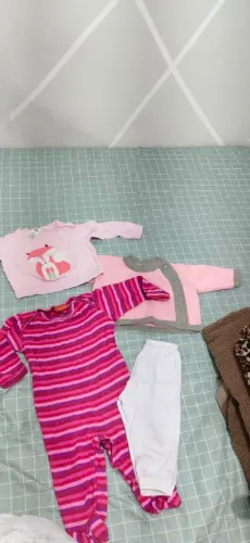 Lote de roupa infantil feminina