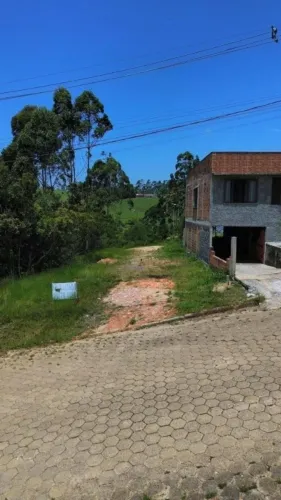 Terreno em Canelinha