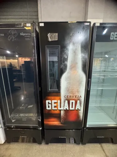 CERVEJEIRA COMERCIAL PORTA COM VISOR 435L GELADA METALFRIO 