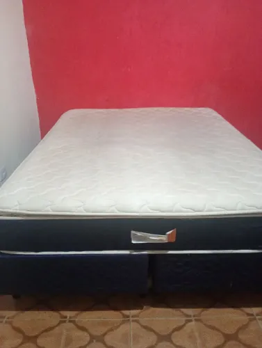 Cama Box completa Queen