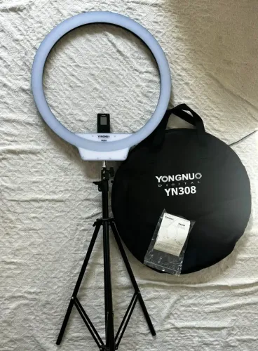 Ring Light Yongnuo 308
