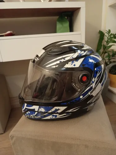 Capacete fechado tamanho 56