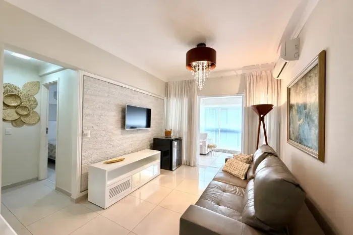 Apartamento para venda possui 108 metros quadrados com 2 quartos em Gonzaga - Santos - São