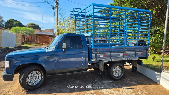 Chevrolet D-20 S / Luxe 3.9/4.0 Diesel 1988