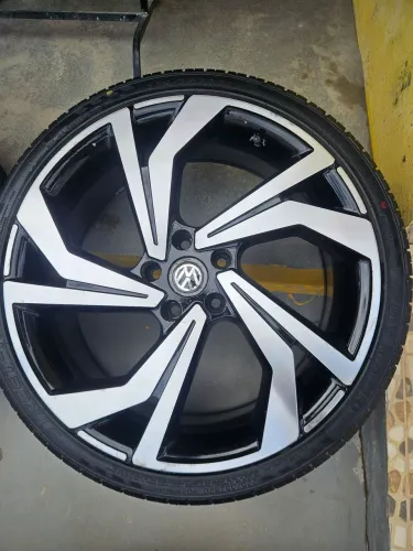 Rodas aro 20 com pneus usadas 5x112mm jetta, golf, audi...