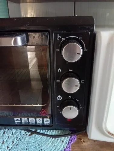 Vendo forno elétrico com defeito (leia a descrição)