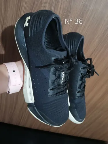 Tenis Under Armou