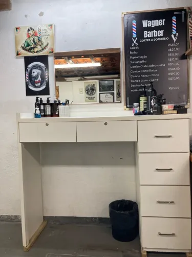 Vendo bancada de cabeleireira/barbeiro