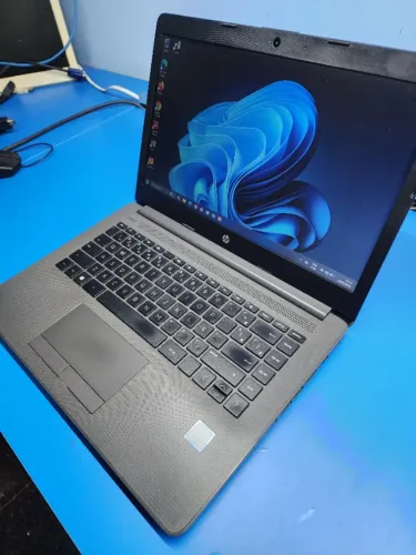 Notebook HP 240 G7 Core i3 7ª Geração 8gb e SSD 240gb 14?