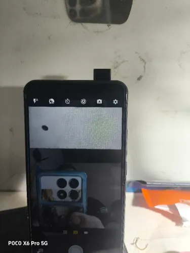 Vendo um Motorola moto one hyper.  128gb