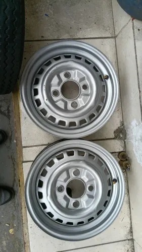 RODAS 4 FUROS ARO 15 ORIGINAL VW DATADA 73 PRO FUSCA BRASÍLIA VARIANT TL ZÉ DO CAIXÃO
