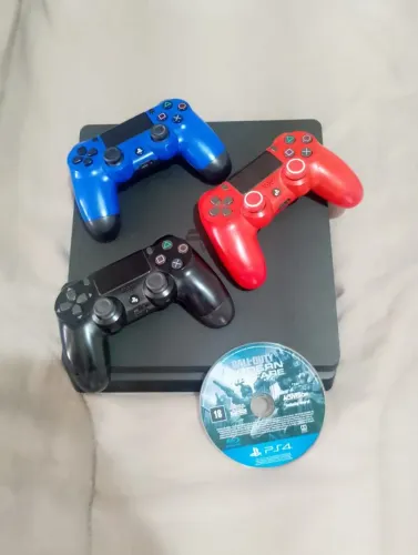 PS4 SLIM 1TB