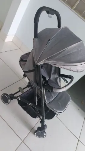 Carrinho de bebês