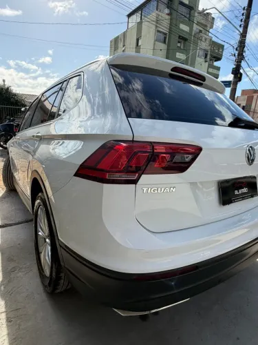 Volkswagen Tiguan Allspac Comf 250 TSI 1.4 Flex 2019