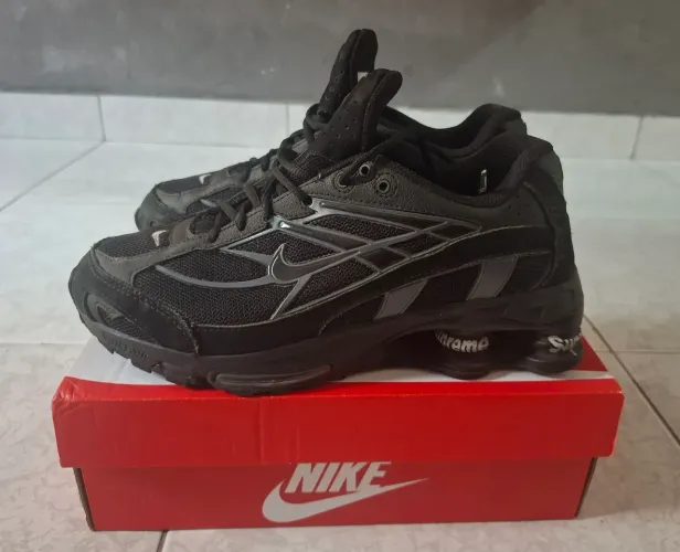 Nike 4 molas supreme