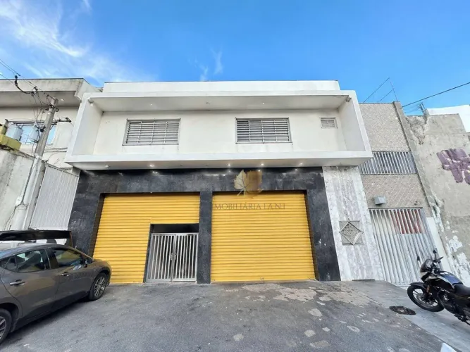 Sala Comercial para alugar com 56m² - Residencial Santa Maria - Valinhos/SP.