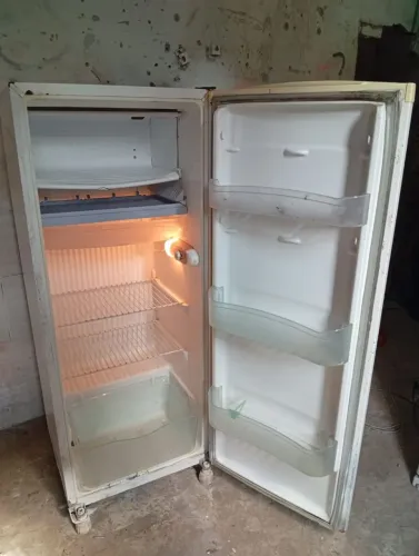 Geladeira Consul 1 Porta - Funcionando Perfeitamente