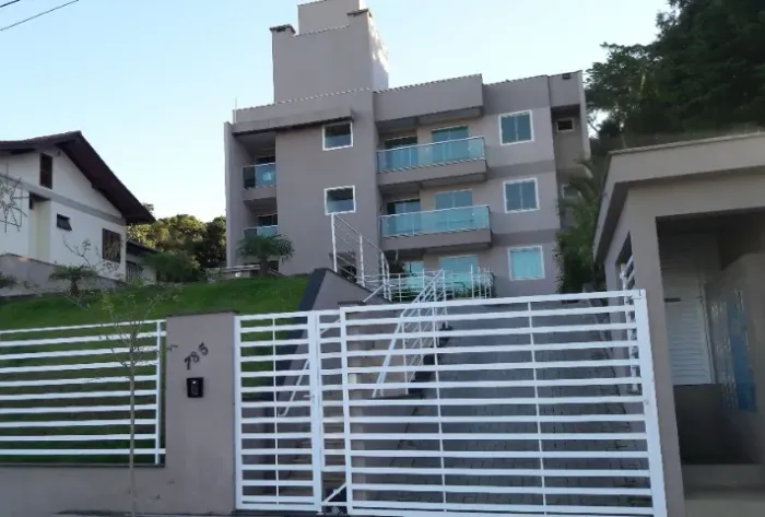 Apartamento na Humerto de Campos 3 dorm 2 vagas