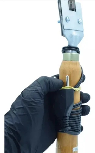 .Frizador riscador de pneus