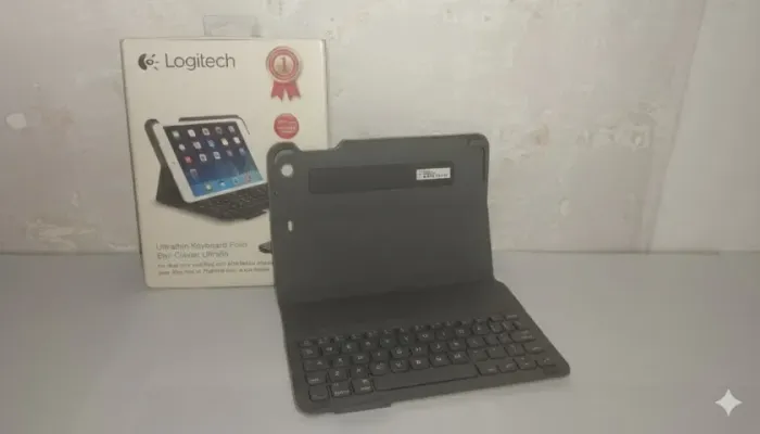 Capa Teclado Logitech Ultrathin Folio