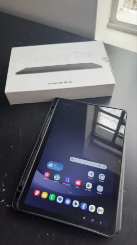 Samsung tablet A9+