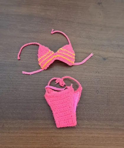 Roupa/biquini de crochê da boneca barbie Butterfly Art Mattel anos 90