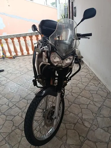Moto Ténéré 250 XTZ