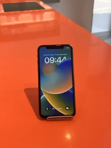 iPhone X · 256GB · Seminovo - Excelente