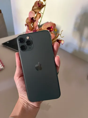 iPhone 11 Pro 256gb (Midnight green)
