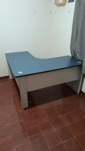 Vendo mesa de escritório 